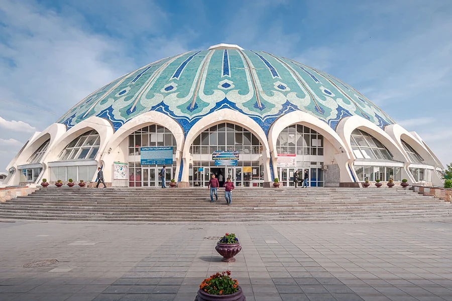 The turquoise dome and entrance arches of Chorsu Bazaar in Tashkent