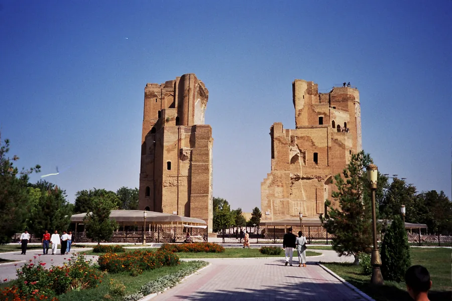 Surviving portals of Ak-Saray Palace in Shakhrisabz